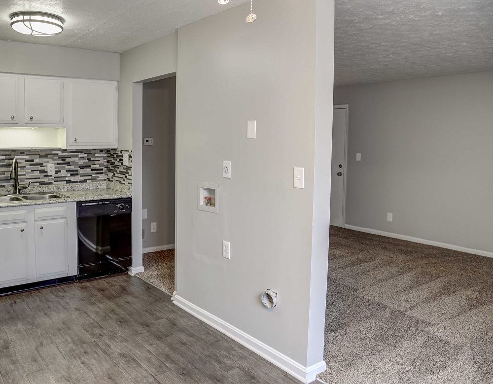 2 bedroom kitchen louisville